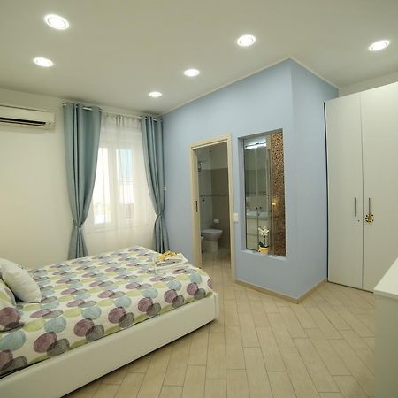 Lemon House Apartment เนเปิลส์ ภายนอก รูปภาพ